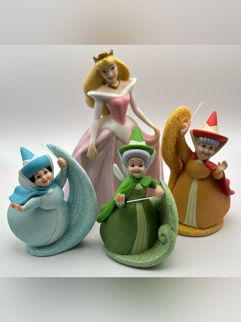 VTG Rare Sleeping Beauty Aurora with Fairy Godmothers Glitter Ceramic Figurines